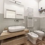 Private Rom